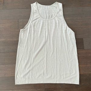 Lululemon Metal Vent Tank